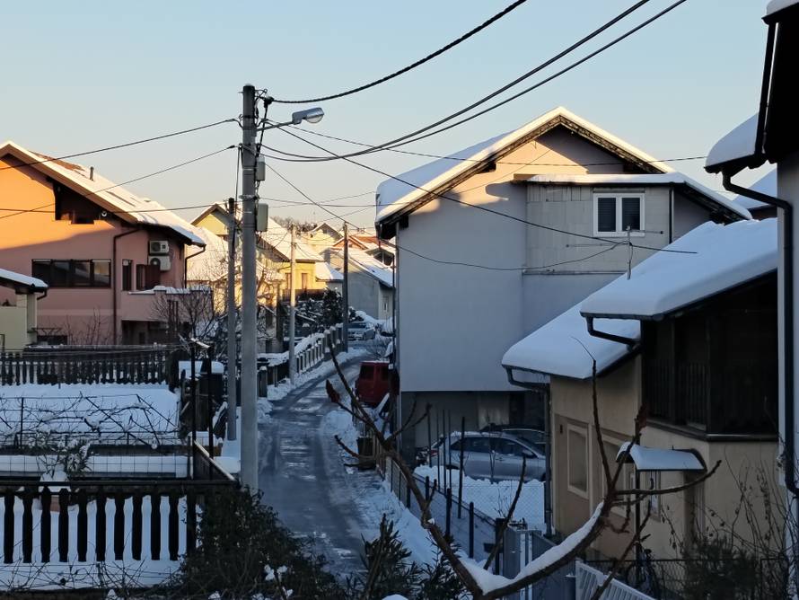 Redmi Note 15 Pro+ na testu: Moćna baterija i izdržljivost top modela u srednjoj klasi