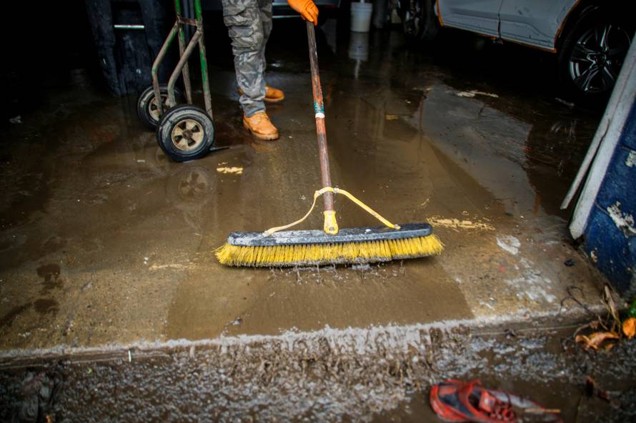 Heavy rain causes flooding in Westchester, New York