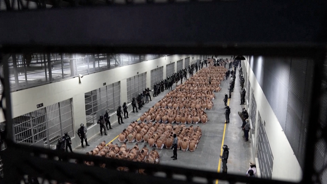 Dobro došli u pakao: Još 2000 članova bande premješteno u zloglasni 'mega zatvor'