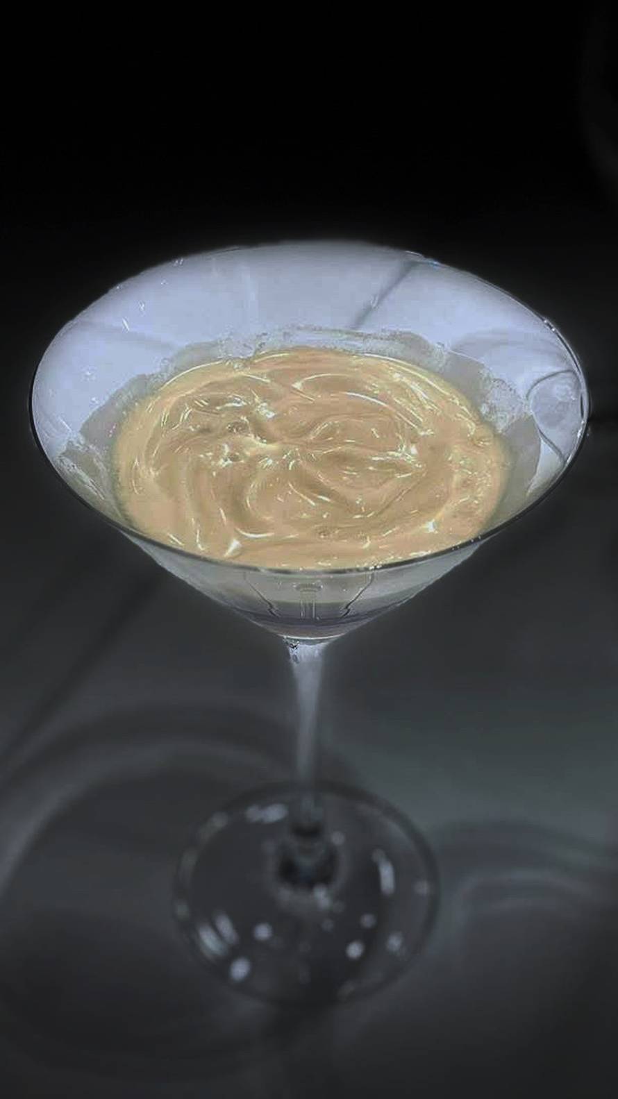 Žižula koktel služi se s pačjim prsima u finom umaku od kave