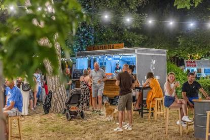 Foto galerija: U Puli počeo prvi istarski ulični gastro festival