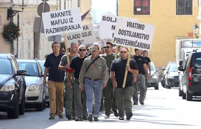 'Došli smo tiho, bez vike, ali ako se problemi ne riješe onda smo spremni na masovniji prosvjed'