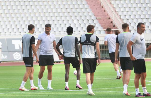 Split:  MŠK Žilina odradila trening na Poljudu