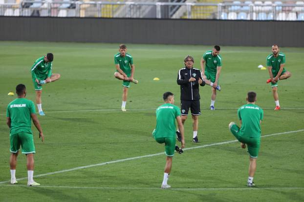 Trening KF Dukagjini uo?i uzvratne utakmice drugog pretkola Konferencijske lige protiv HNK RIjeka