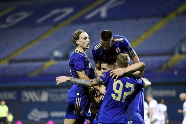 Dinamo na Maksimiru pobijedio Omoniju 2:0
