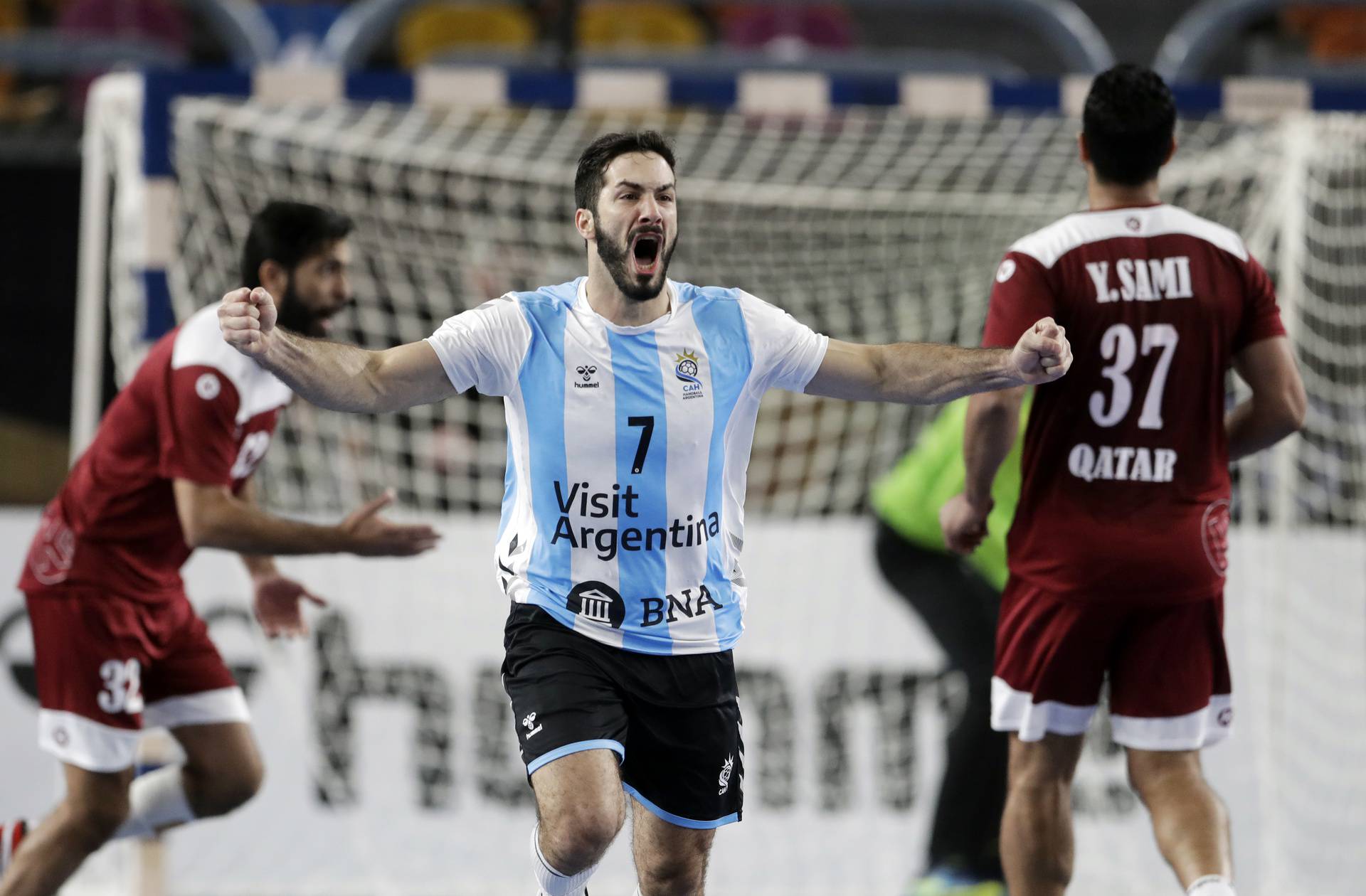 2021 IHF Handball World Championship - Main Round Group 2 - Argentina v Qatar
