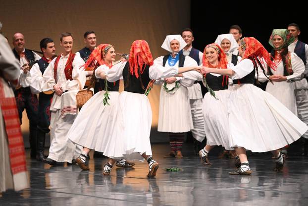 Zagreb: Humanitarni Ladov koncert korak za Korak u zivot