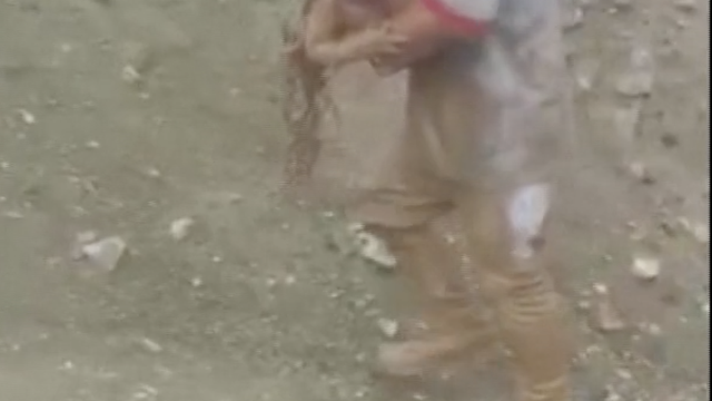 Spasili dijete iz velike poplave u Peruu: Odnijelo ga je klizište