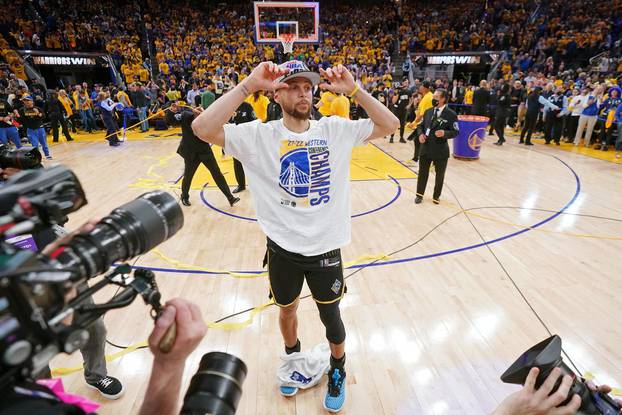 NBA: Playoffs-Dallas Mavericks at Golden State Warriors