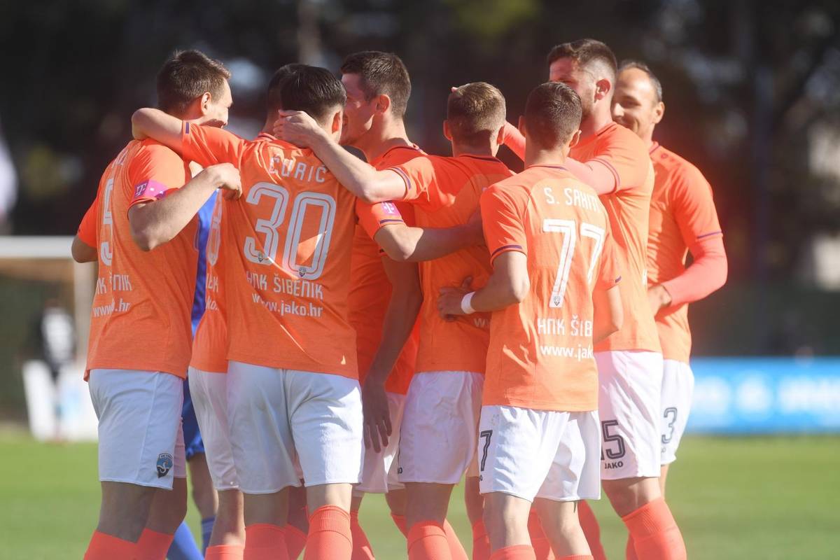 Ćurić i Jurić popili su lijekove! Šibenik je lako riješio Belupo