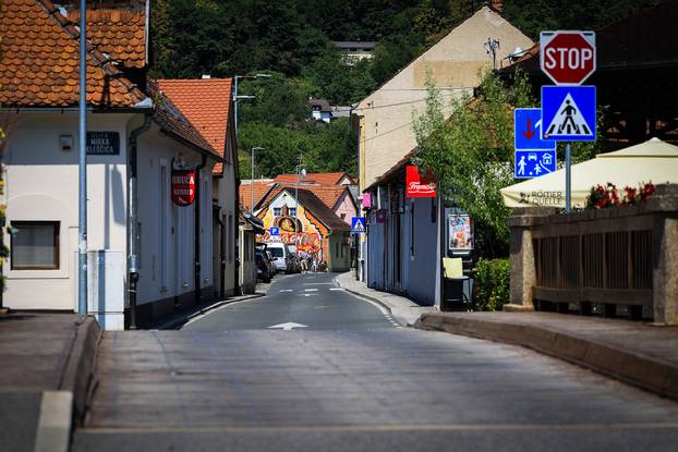 Visoke temperature ispraznile ulice Samobora