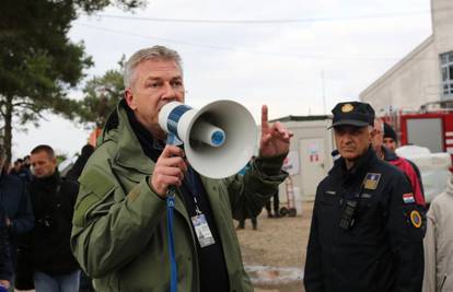 "Ja ću biti na čelu izbjegličke kolone pa neka me strijeljaju"