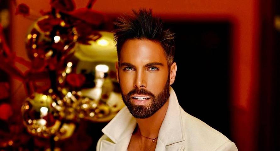 Grubnić se okitio prstenjem pa s Momčilom čestitao blagdane...