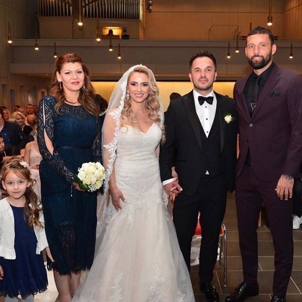 FOTO Majci bivšeg hajdukovca ne vjeruju kako mlado izgleda. Sin joj se sad vratio u domovinu