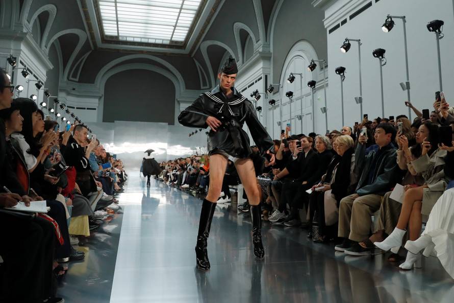 Maneken "ubio" pistu maršom: 'Ne mogu ga prestati gledati'