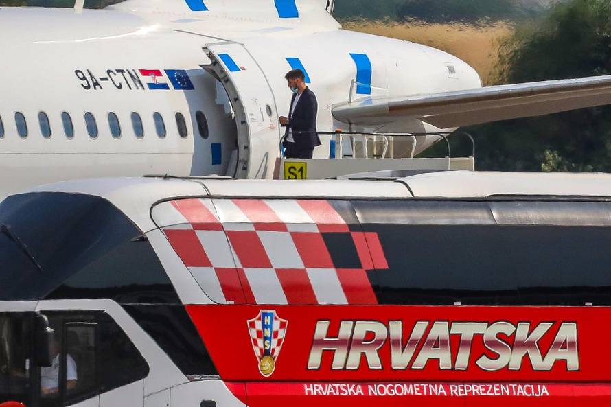 Hrvatski nogometaši otputovali u London na prvu utakmicu Eura