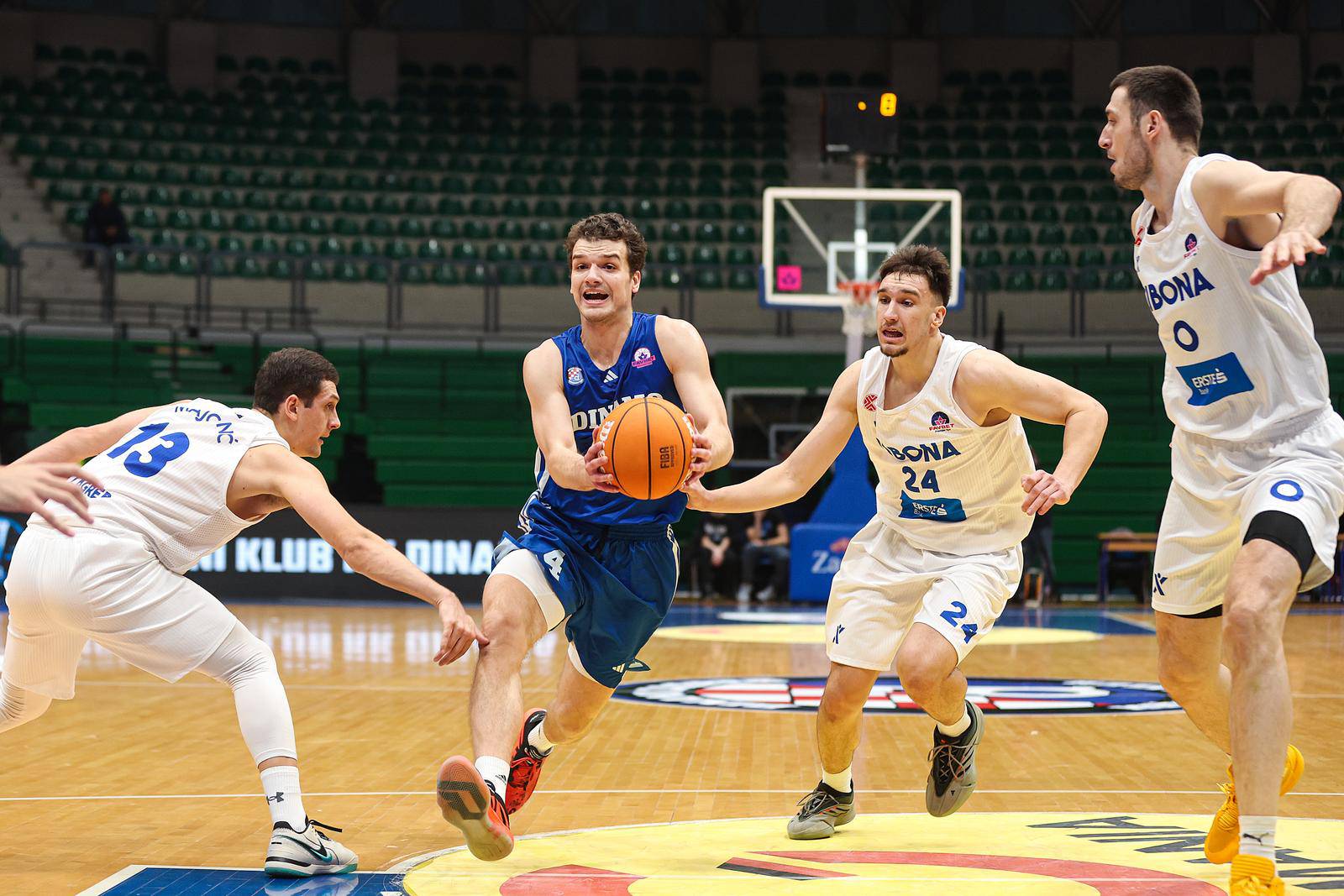 Zagreb: 15. kolo FavBet Premijer lige, KK Dinamo Zagreb – KK Cibona