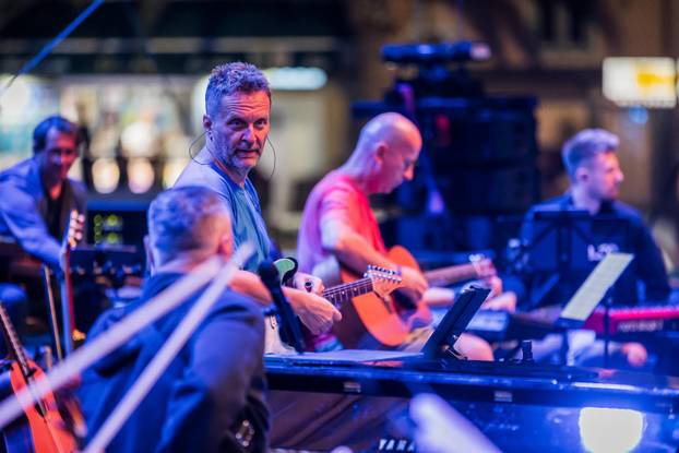 Vela Luka: Generalna proba koncerta Trag u Beskraju