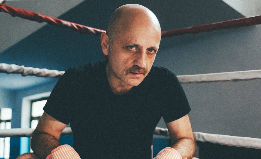 Mile Kekin predstavio je drugi singl s nadolazećeg albuma: 'Svatko može biti svašta...'