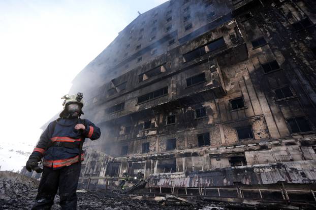 Ski resort hotel fire in northern Turkiye