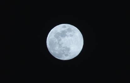 Nema dokaza da Mjesec utječe na nemir, nesanicu i ponašanje