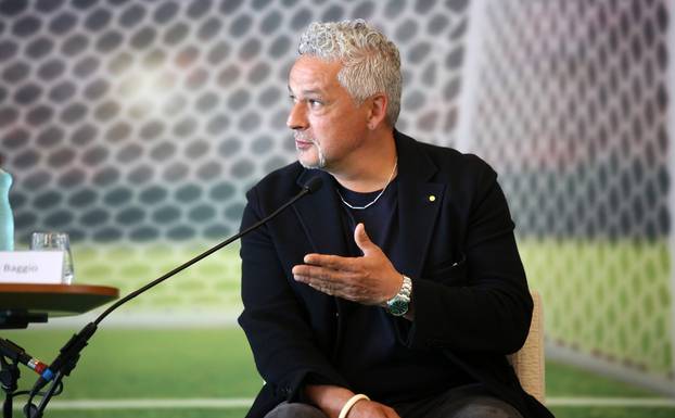 Opatija: Roberto Baggio na predstavljanju nogometnog kampa za djecu