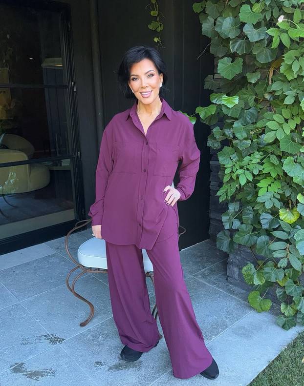 FOTO Kris Jenner šokirala novim izgledom! Zategnula lice, a kosa više nije crna: 'Izgleda mlađe...'