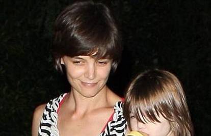 Katie Holmes i kćerka Suri pobjegle od Toma u šoping