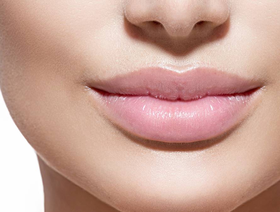 Želite li znati je li netko radio korekcije na svom izgledu? Ovo su tragovi koji ih mogu otkriti