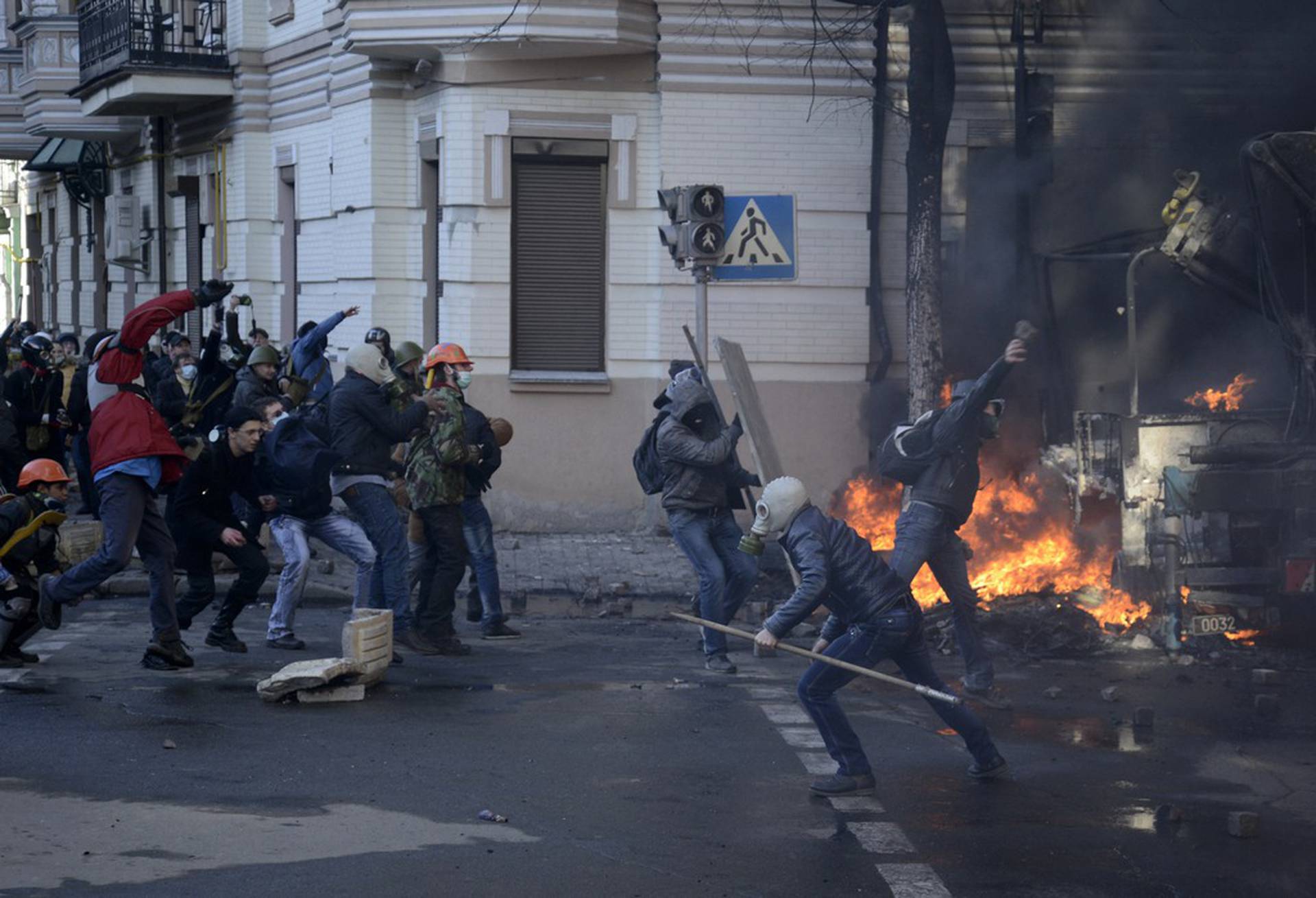 Захват власти. Вооруженный мятеж. Вооруженный бунт.