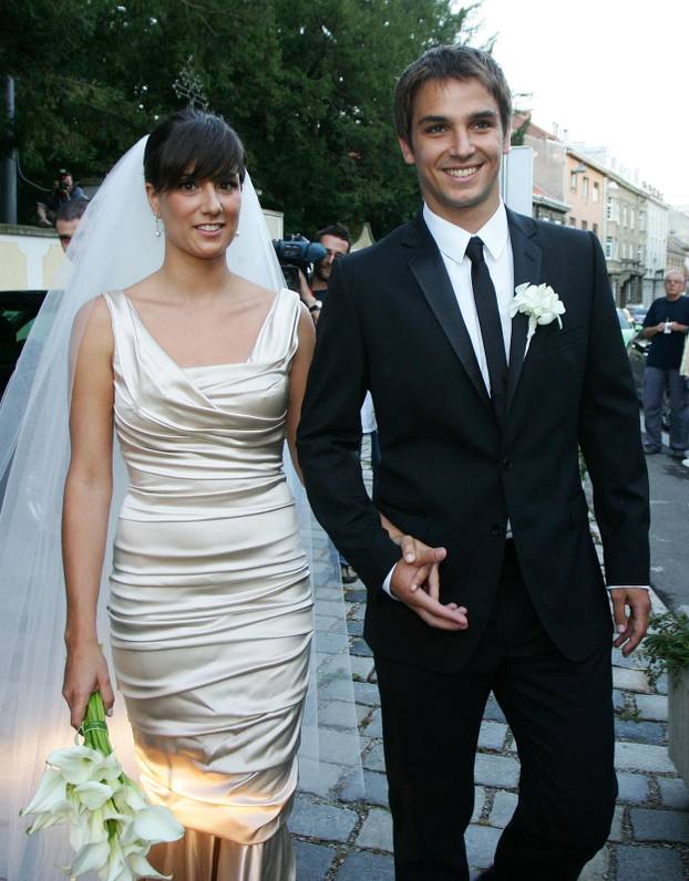 ARHIVA - 2008. Zagreb: Vjen?anje Nike Kranj?ara i Simone Fistri? u Crkvi sv. Ivana Krstitelja