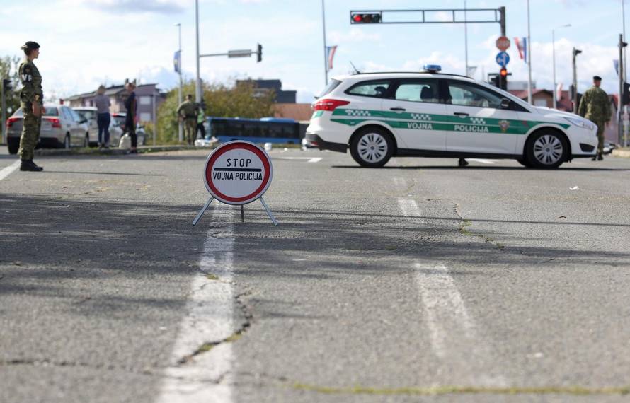 Policajac stradao dok se vraćao sa skupa za poginulog kolegu
