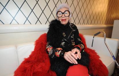 Iris Apfel navršila je 100 godina