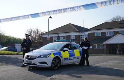 Muškarca iz Londona uhitili zbog ubojstava: Izbo  tri žene i muškarca, svi su preminuli