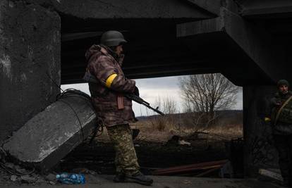 Ukrajina: Rusi sporo napreduju, obranili smo više gradova, sve je više dezerterstva i pljačke