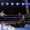 Aperkat iz pakla: Tyson Fury brutalnim nokautom ugasio Whytea i obranio WBC naslov!
