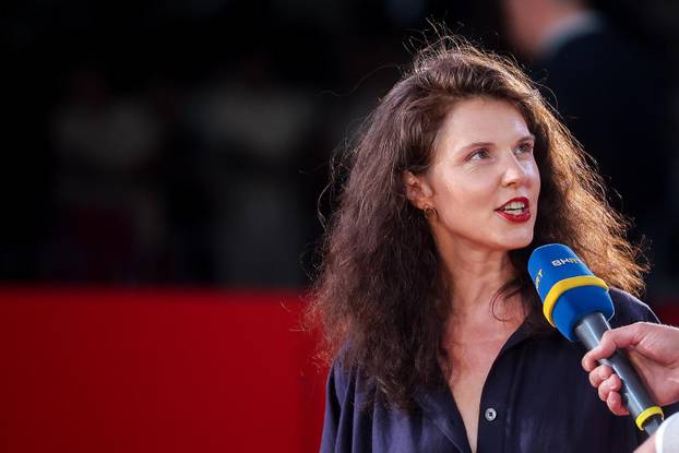 Prolazak filmskih zvijezda drugim crvenim tepihom na Sarajevo Film Festivalu