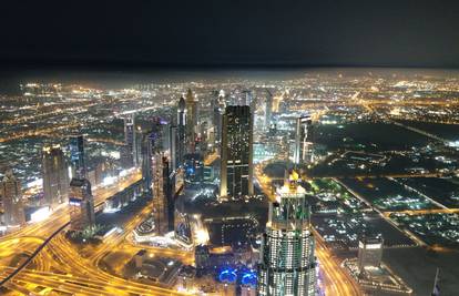 Nadrealni Dubai toliko se brzo mijenja da izgleda kao igrica