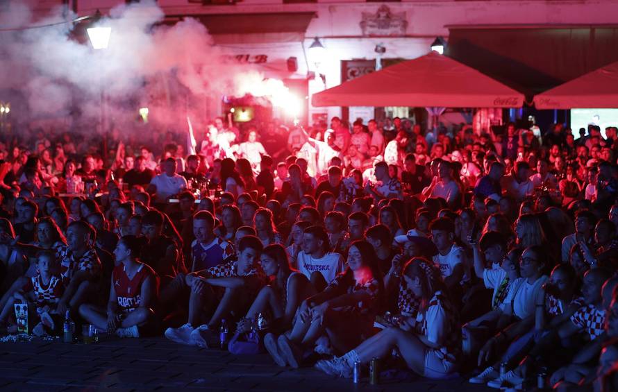 Osijek: Zajedničko gledanje utakmice Engleska  - Hrvatska 