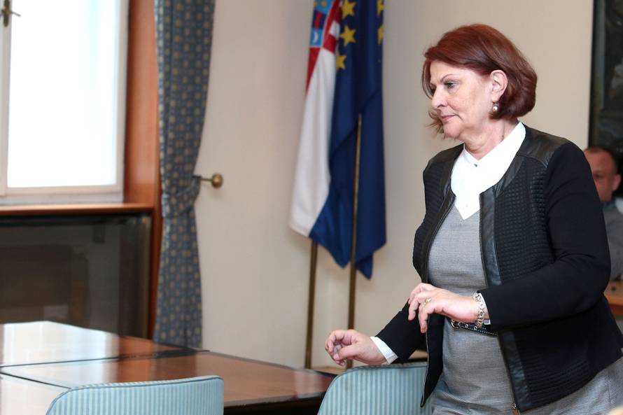 Ministrica Šikić: Zbog bolesne majke učila je za liječnicu