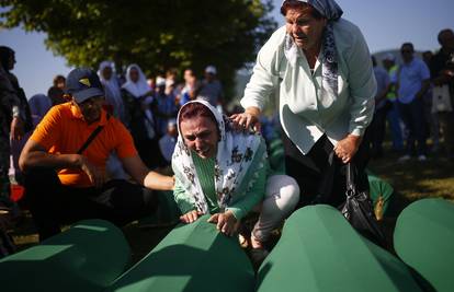 Sudionici 'Marš mira' pješačit će od Tuzle sve do Srebrenice