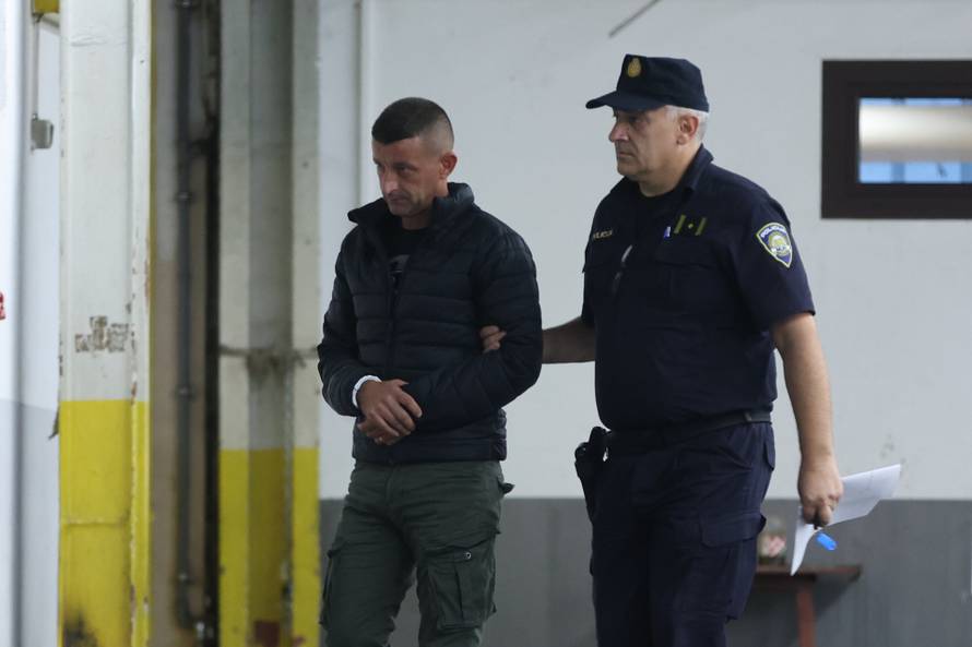 Zagreb: Dovođenje uhićenih u prostorije USKOK-a