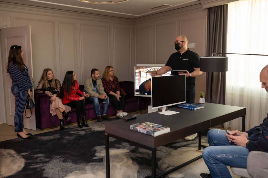 Samsung u Zagrebu predstavio nove Neo QLED 8K televizore