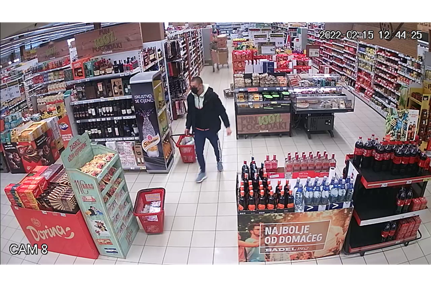 Policija moli za pomoć: Ako ste vidjeli ovog čovjeka, zovite 112!