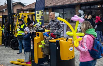 VAR d.o.o. iz Sesveta održao dane otvorenih vrata i Parents Kids day