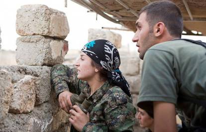 Ova dama (40) vodi kurdsku obranu Kobanea od Islamista