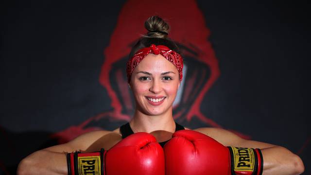 Zagreb: MMA borkinja Sara Luzar Smajić