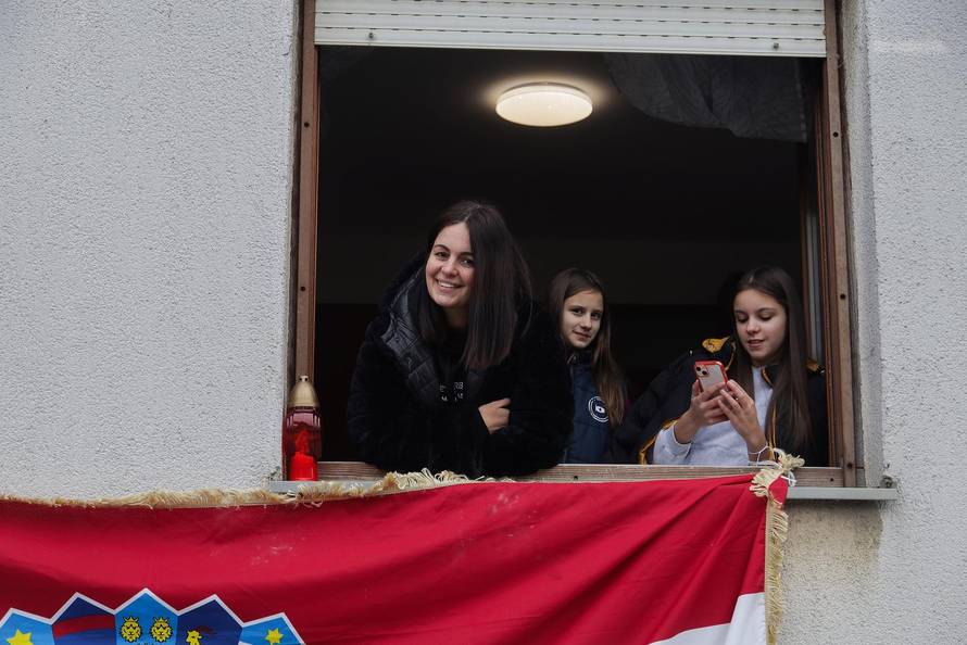 Vukovar: Kolona sjećanja prolazi pored Vodotornja