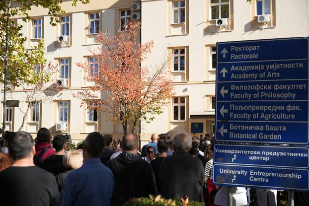 Banja Luka: Građani i studenti odali su počast žrtvama pada nadstrešnice u Novom Sadu