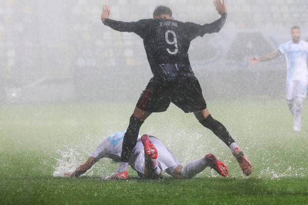 Utakmica između Rijeke i Sparte Prag u Konferencijskoj ligi prekinuta zbog kiše